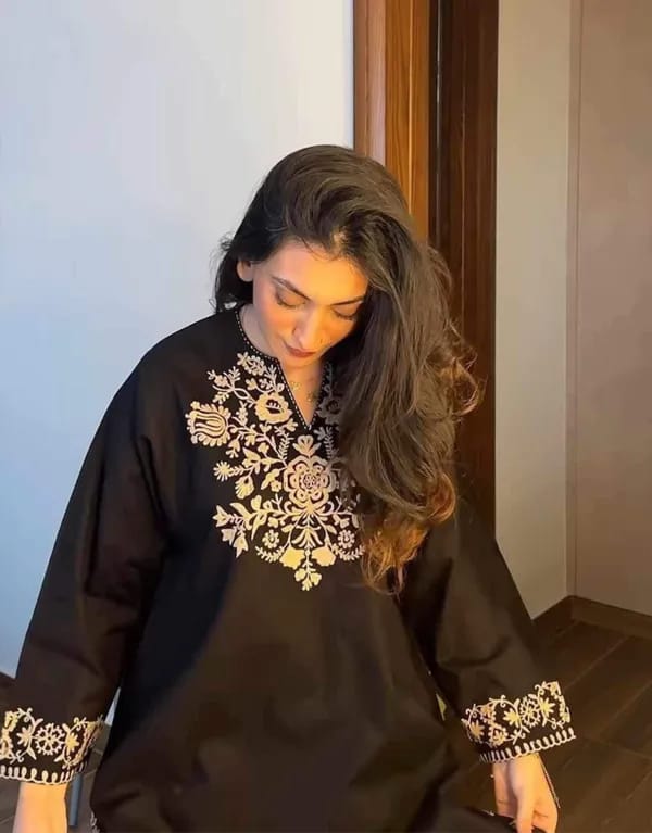 Elegant Black Embroidered Kurta Set for Women