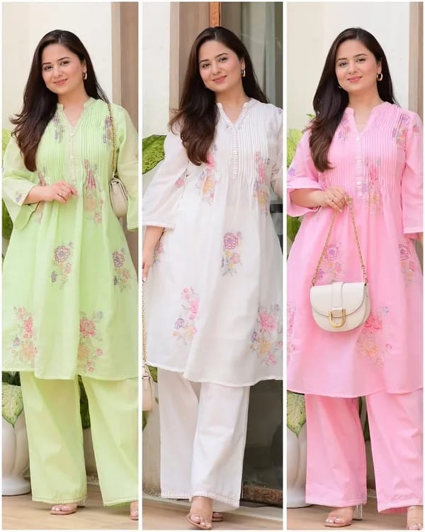 Elegant Off-White Floral Embroidered Kurta