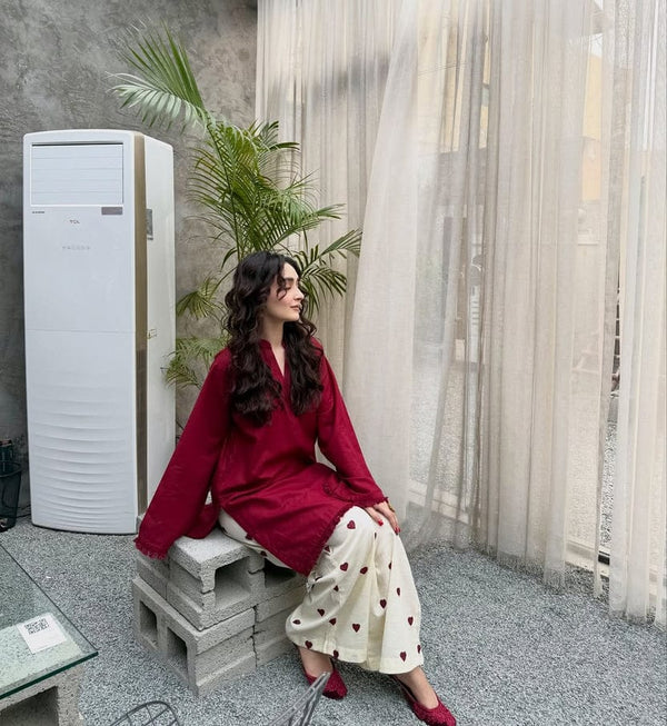 Elegant Red Kurta with Ivory Heart-Print Skirt Set