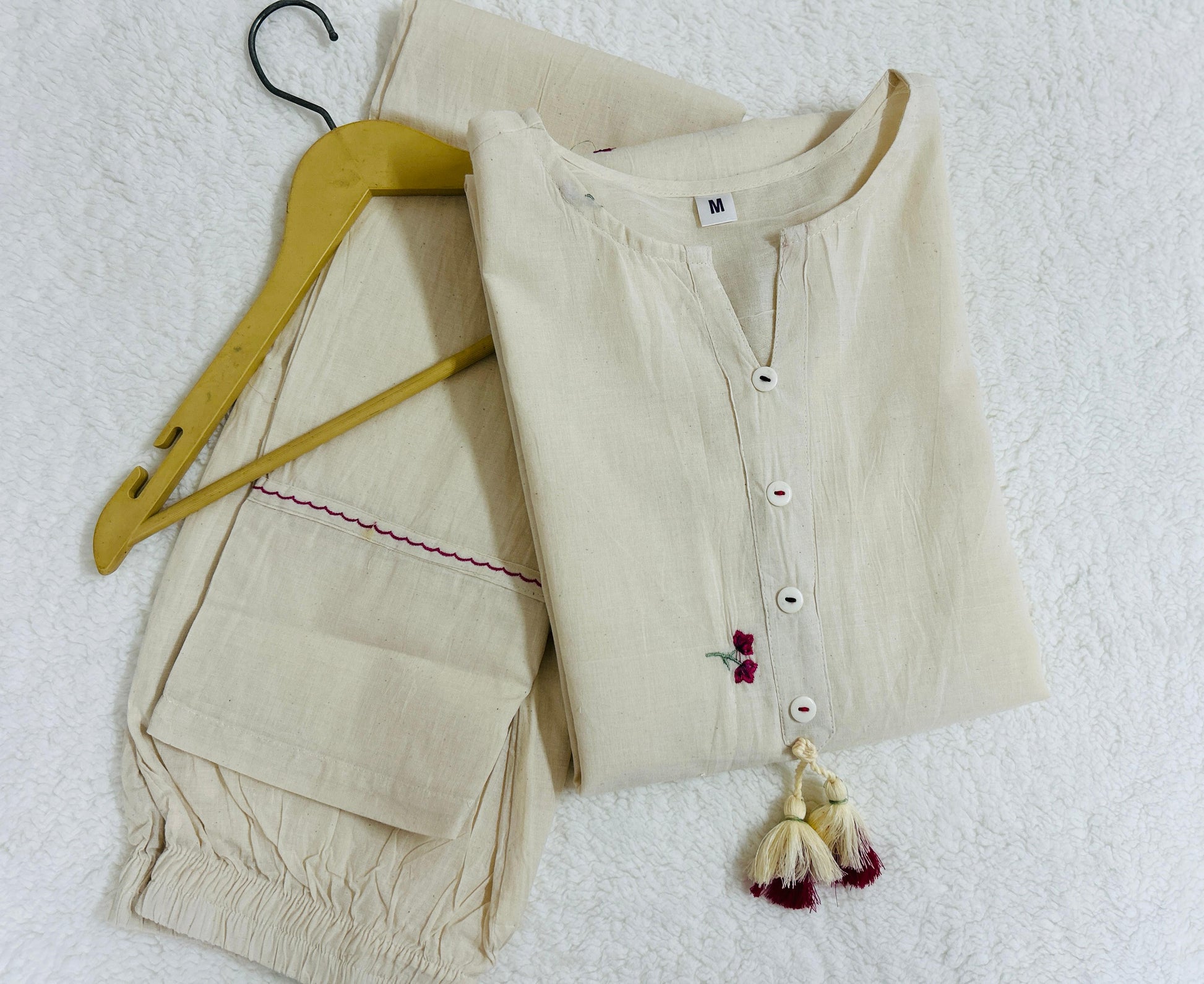 Off-White Embroidered Kurta with Straight Pants
