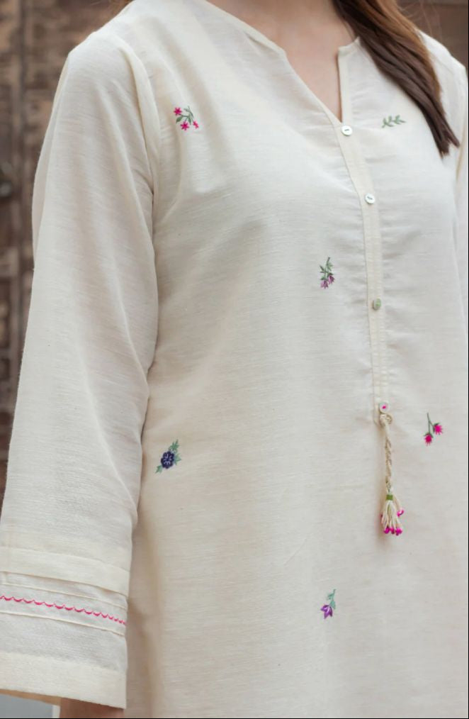 Off-White Embroidered Kurta with Straight Pants