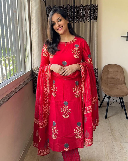 Red Printed Cotton Kurti With Pant & Dupatta Set | For Women