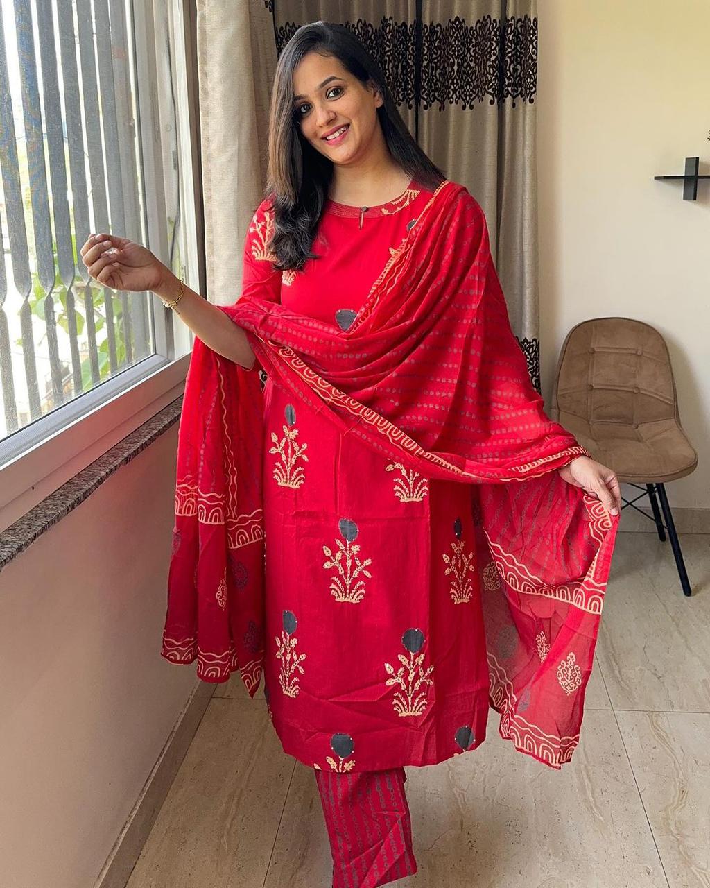 Red Printed Cotton Kurti With Pant & Dupatta Set | For Women