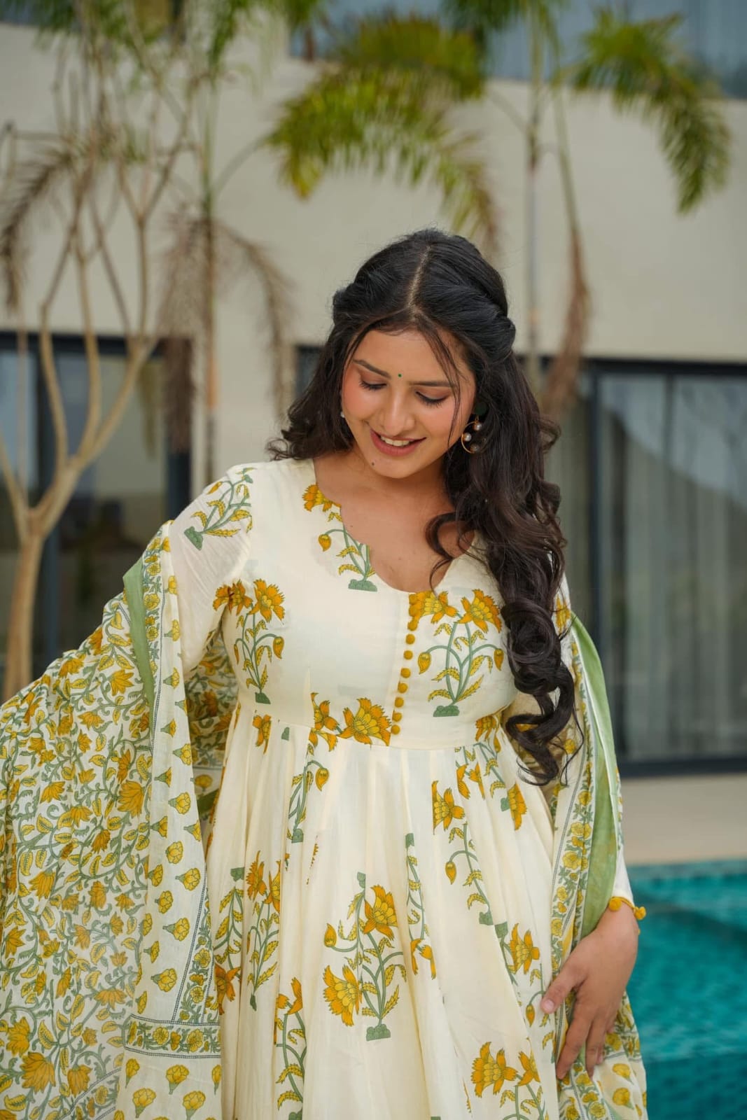 Sunlit Floral Charm: Ivory Anarkali Set